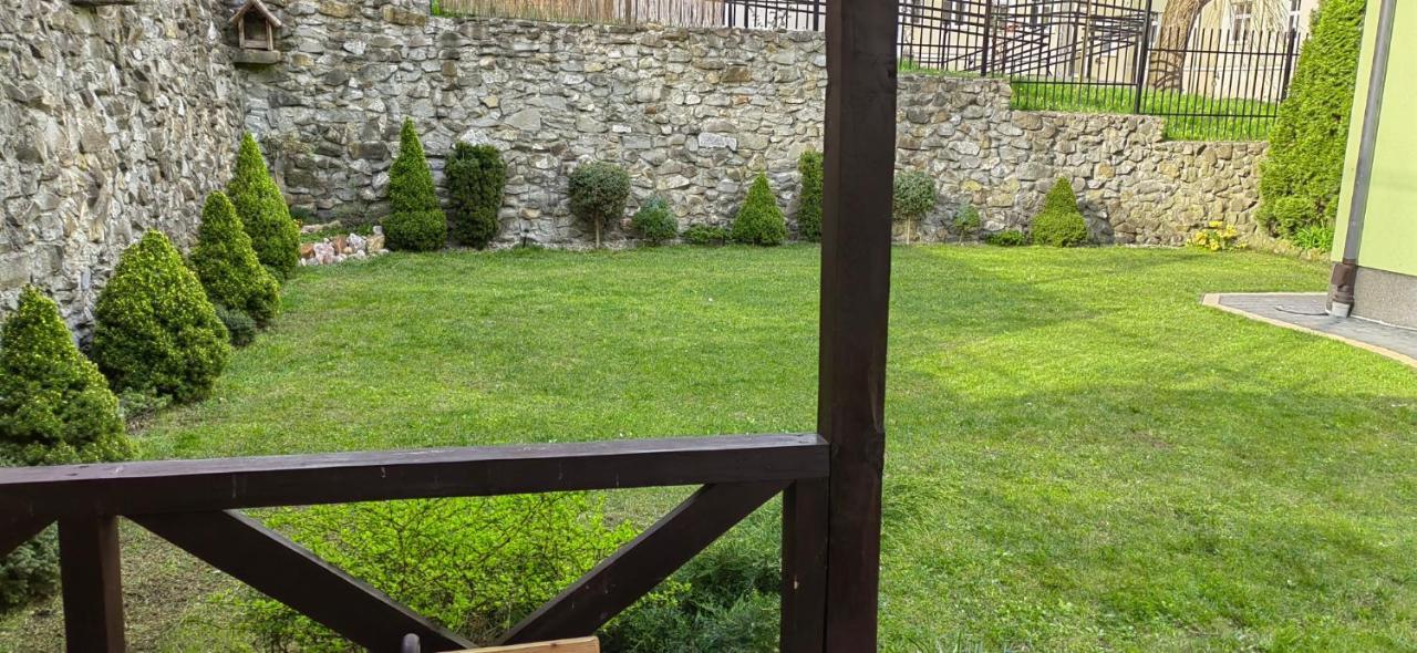 Apartament Joanna サノク エクステリア 写真